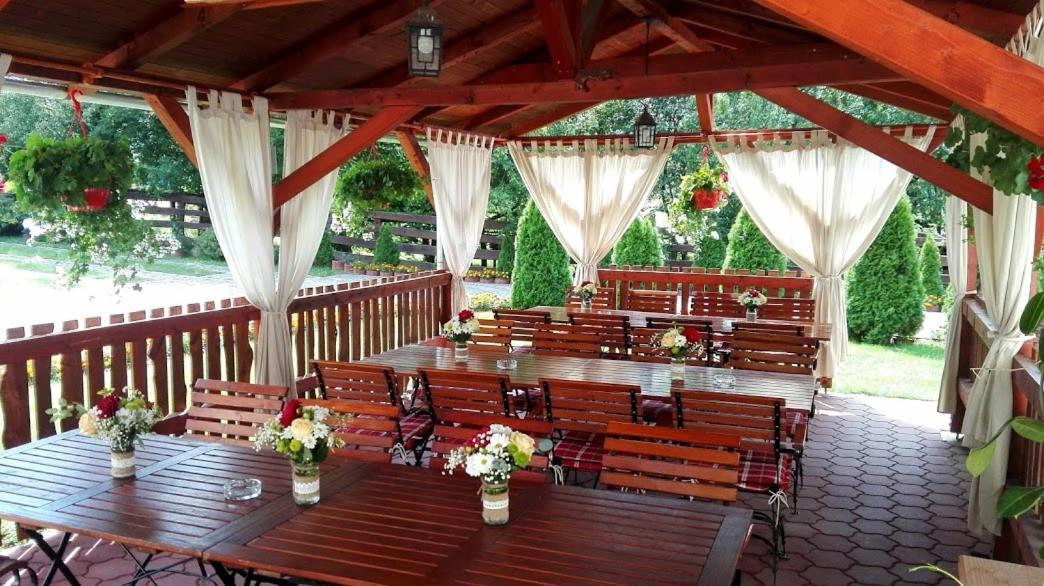 Olimpia Villa Tibod Ngoại thất bức ảnh